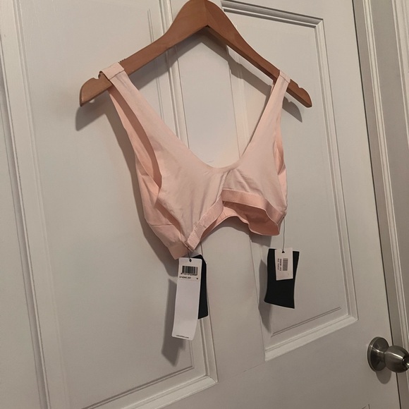 Women's Pink Intimate Bra - Picture 7 of 7